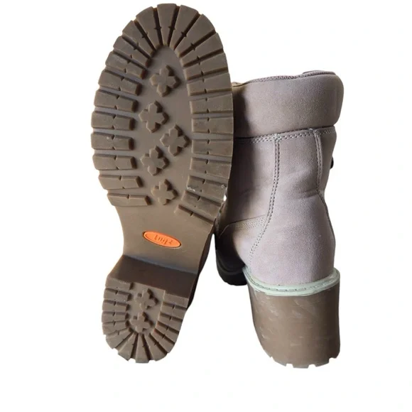 Lugz Clove Boots Pink Faux Suede Size 10 Good Condition - Picture 3 of 7